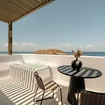 Hotel Naxos Rhyton 4*