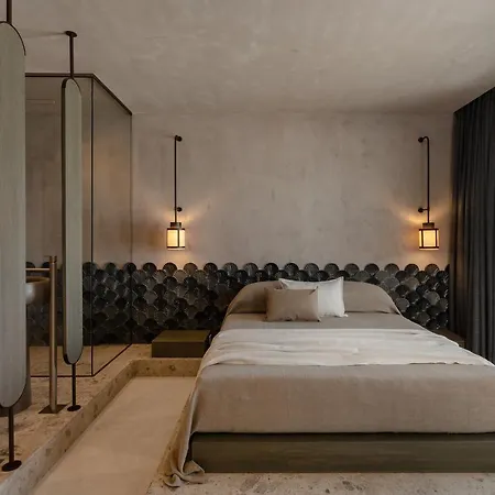 Naxos Rhyton Hotel 4*
