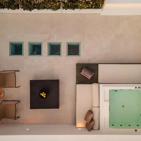 Hotell Naxos Rhyton 4*