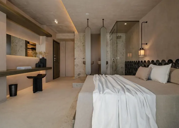 Naxos Rhyton 4* Naxos City