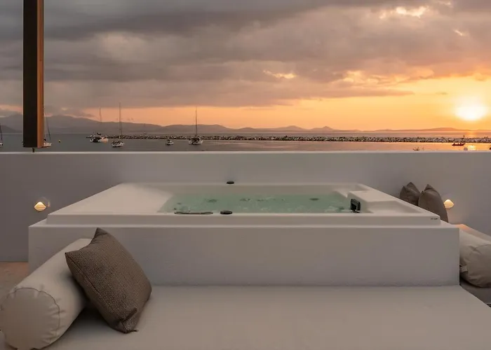 Naxos Rhyton 4* Naxos City